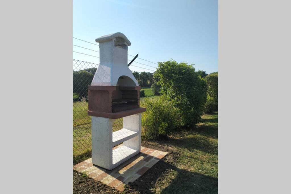 Casa Kikenda, Viaggio Nella Natura Treia Exterior foto